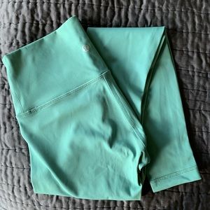 Lululemon Wunder Under, Luxtreme - 28”, Size 4